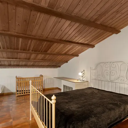 Casa Subiraneta